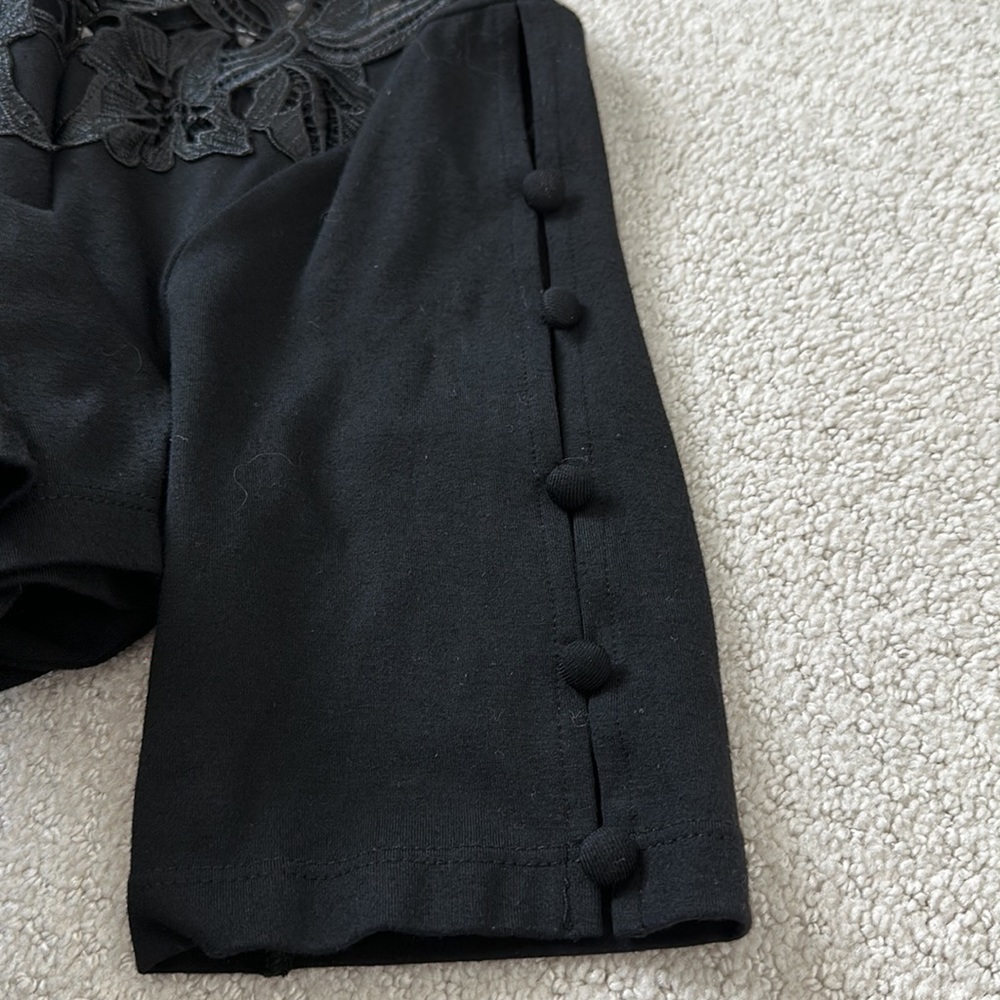 Eden Rose Couture Black Lace Short Sleeve Top, size T3 which is a Medium - Picture 5 of 10